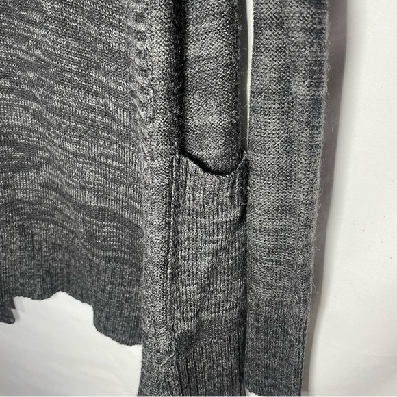 U2B Grey Cardigan - Picture 3 of 3